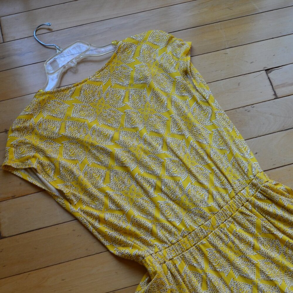 Maeve Yellow Patterned High-Low Dress - Picture 9 of 12